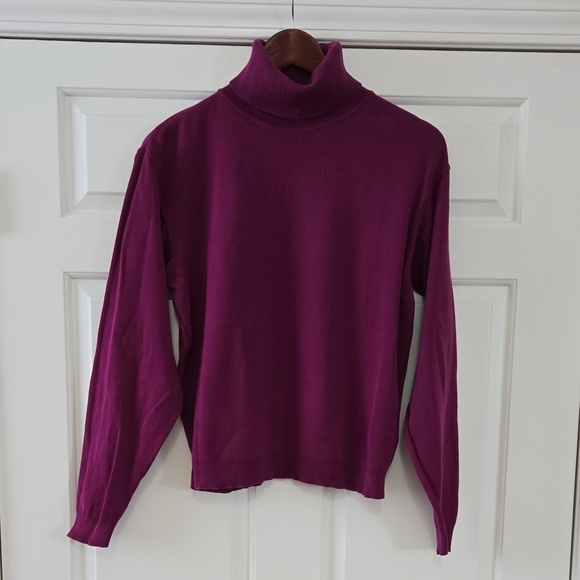 L.L. Bean Sweaters - Vintage LL Bean Cotton Turtleneck Sweater